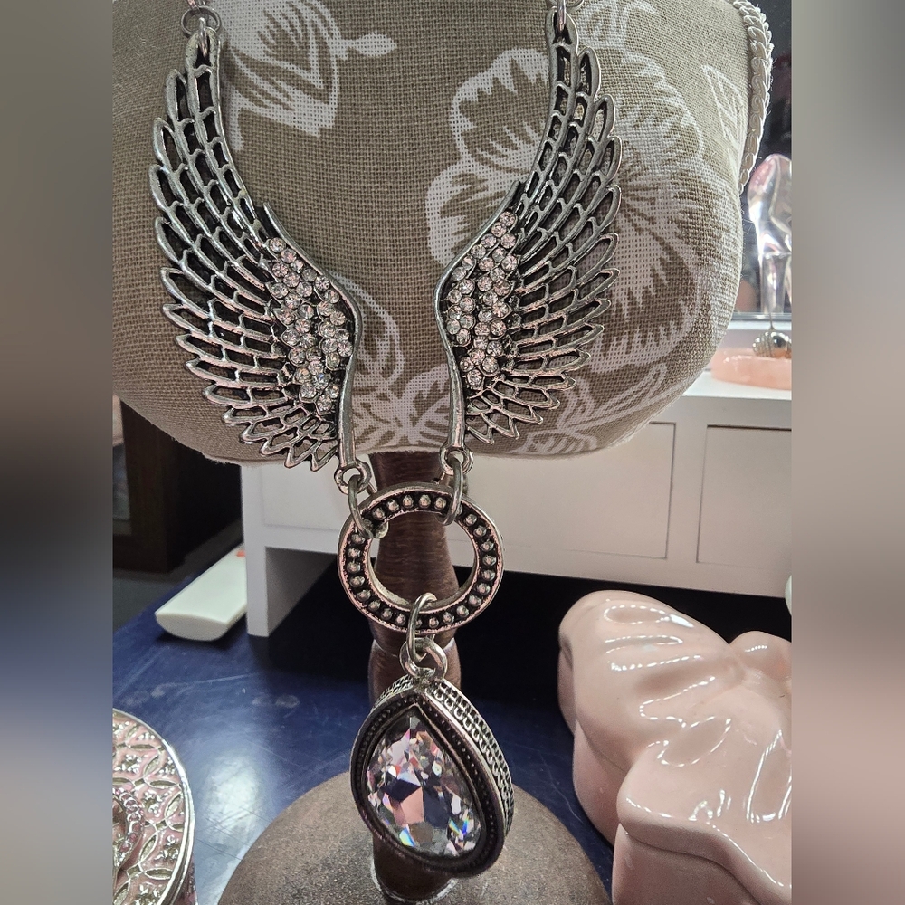 Wing Necklace